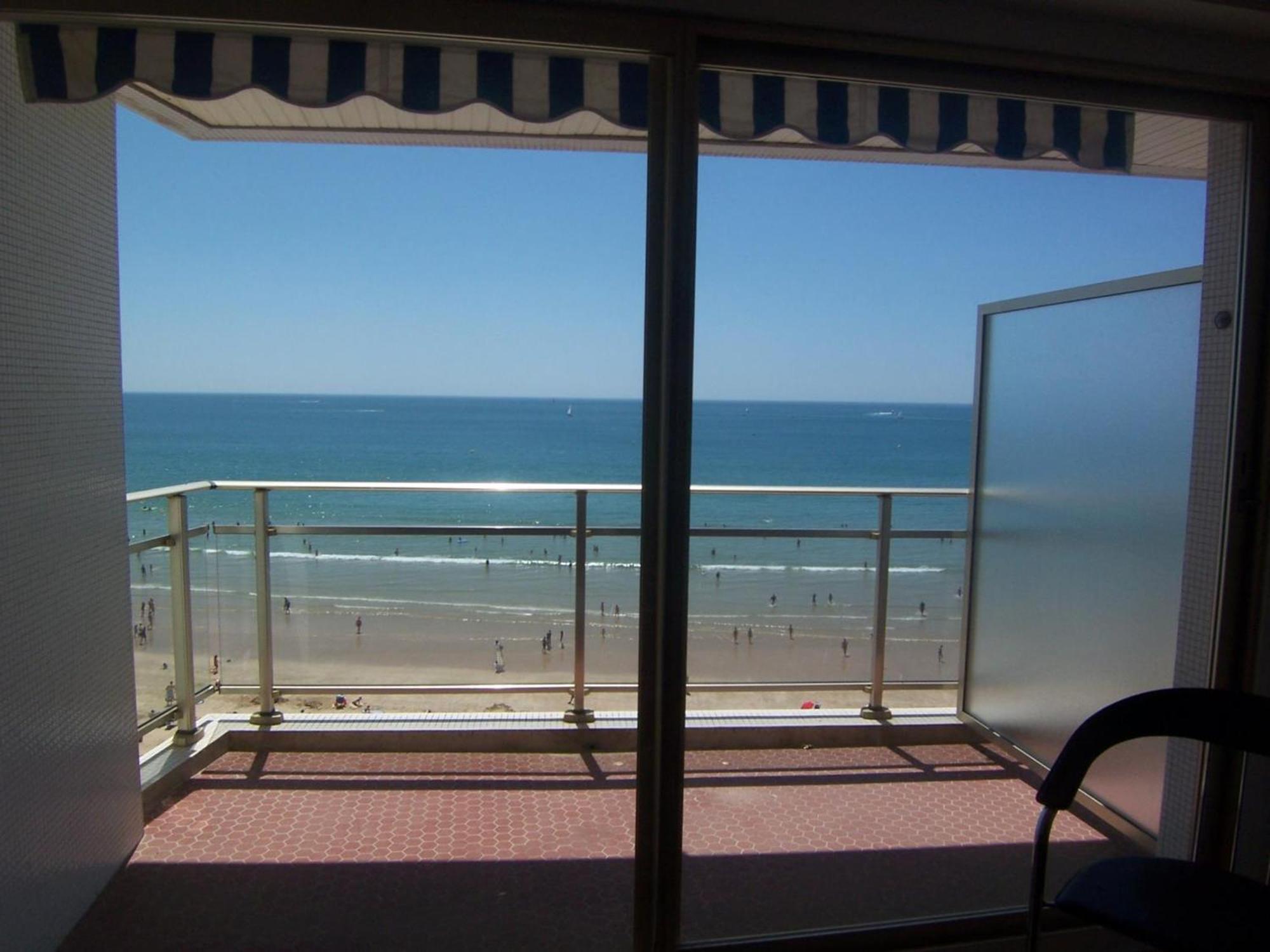 Studio Face Mer Avec Balcon, Proche Commerces Et Plage - Fr-1-197-164 Les Sables-d'Olonne Ngoại thất bức ảnh