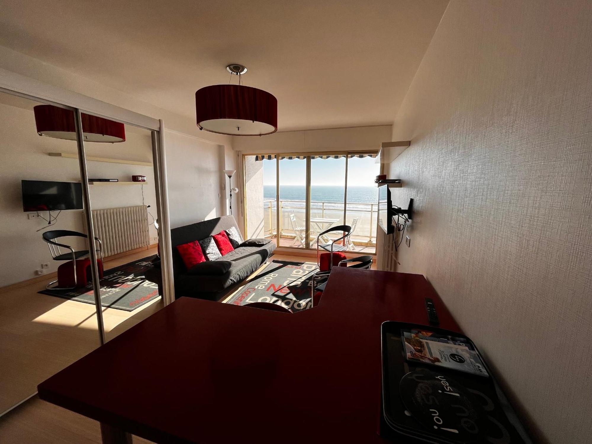 Studio Face Mer Avec Balcon, Proche Commerces Et Plage - Fr-1-197-164 Les Sables-d'Olonne Ngoại thất bức ảnh
